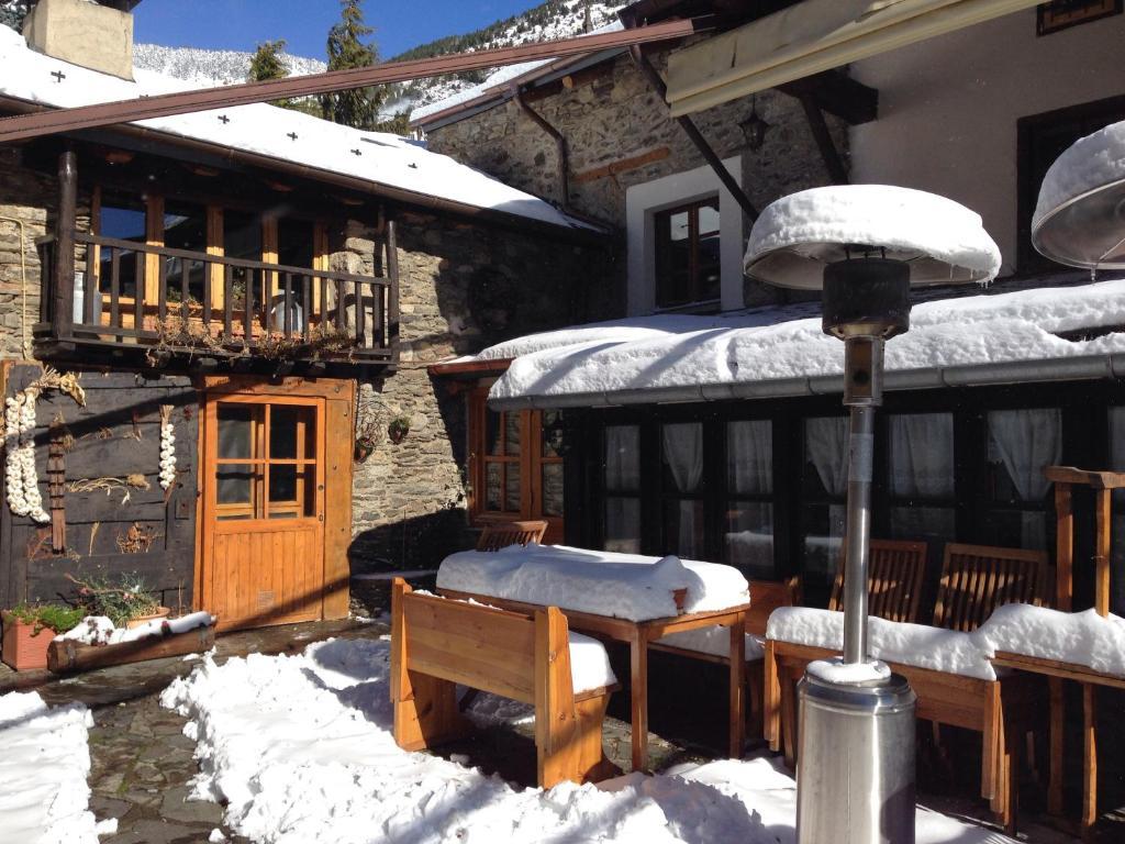 Hotel Can Borrell Meranges Exterior photo